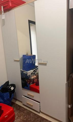 Armoire à vêtements - 2