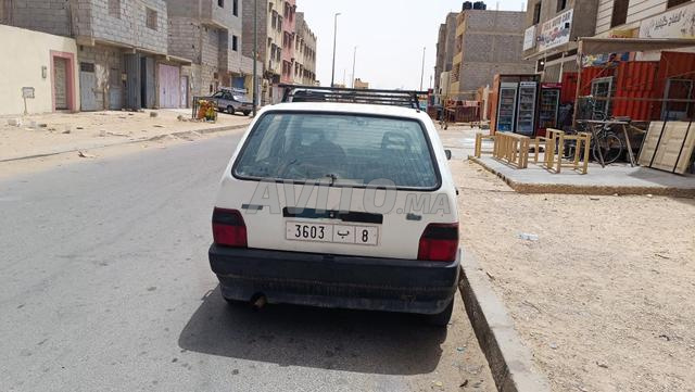 فيات أونو بنزين يدوية 1997 في تطوان