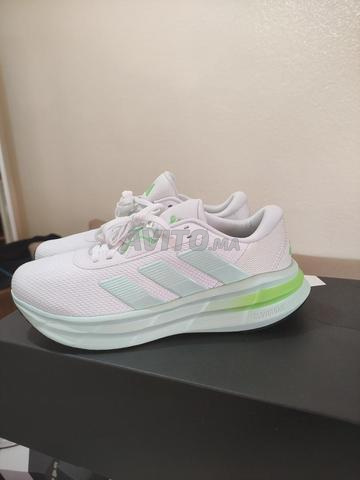 أديداس أوريجينالز 💯 مقاس 40.5 - 2