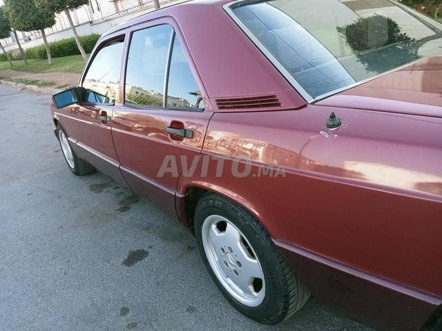 Mercedes-Benz 190 Modèle 1992 Douane 2005