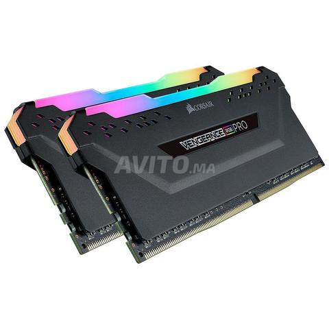 Corsair Vengeance RGB PRO 32 جيجا بايت DDR4 3600 ميجاهرتز CL18