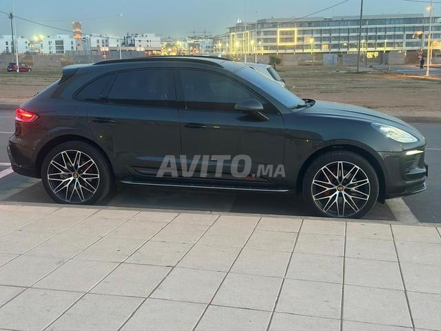 بورشه ماكان T بنزين أوتوماتيك 2023 في الرباط