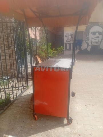 عربة يدوية للمأكولات - 2