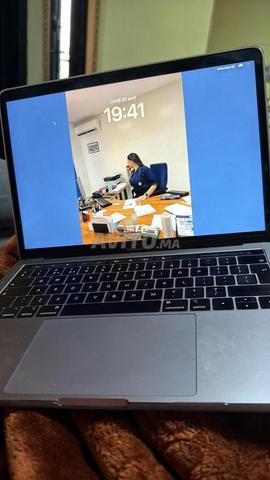 حاسوب محمول باللمس - 2