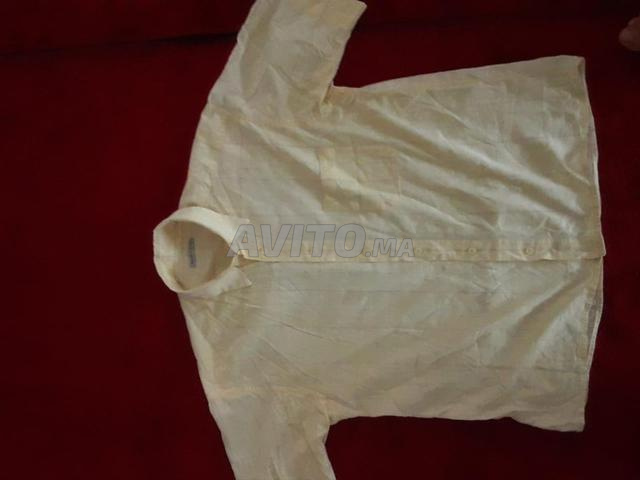 قميصان رجاليان