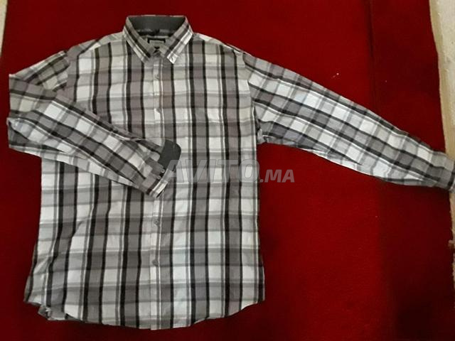 قميصان رجاليان - 2