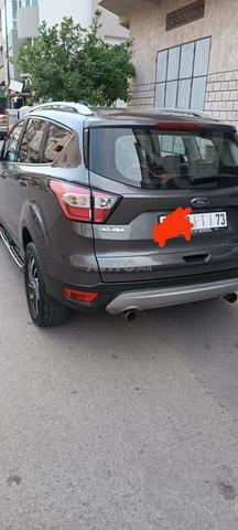Ford Kuga bon état - 2