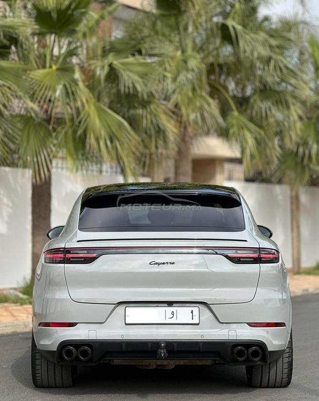 Porsche Cayenne Hybrid 2023 