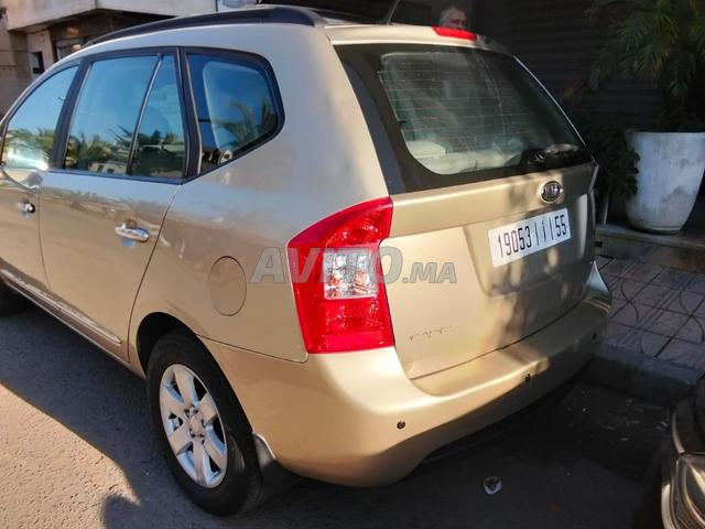 كيا كارينز 7 مقاعد - 2