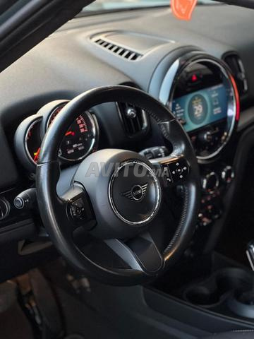 ميني كوبر كانتري مان بنزين