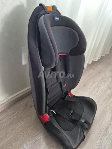 مقعد سيارة شيكو Gro-Up 123