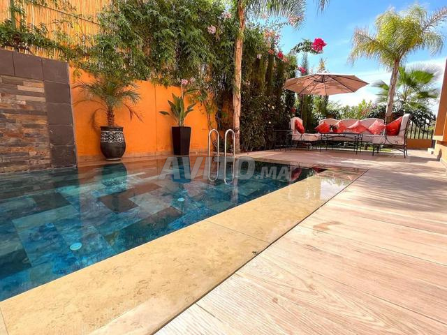 فيلا رائعة مفروشة 4 أجنحة - 2