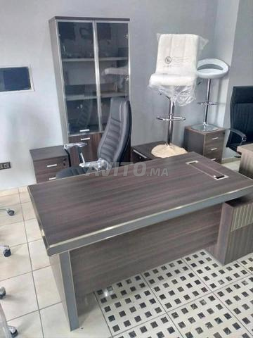 مكاتب VIP – رفاهية التفاصيل في خدمة الأداء - 2