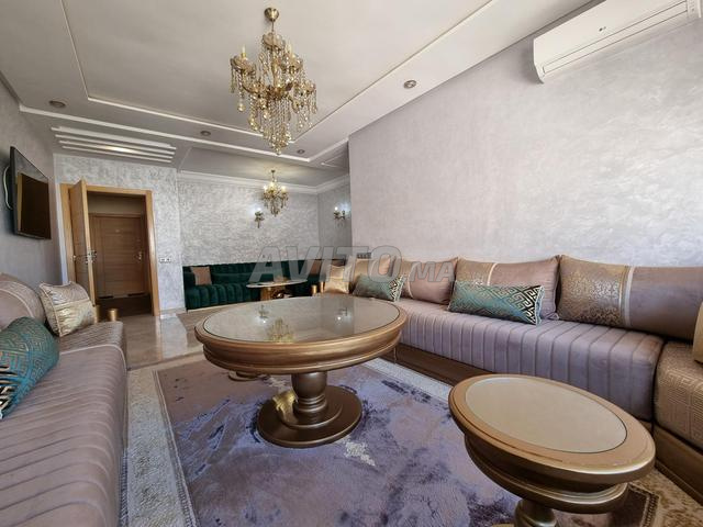 شقة مفروشة للبيع - 2