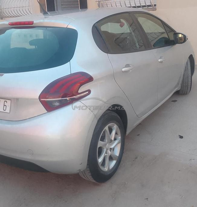 Peugeot 208 Diesel Manuelle 2019 à Marrakech