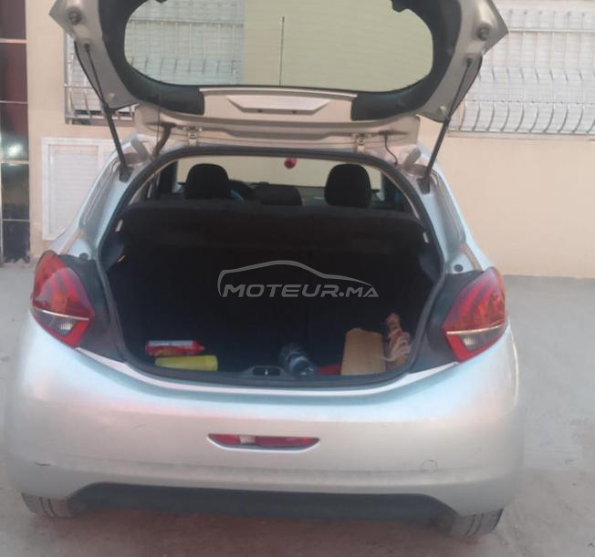 Peugeot 208 Diesel Manuelle 2019 à Marrakech