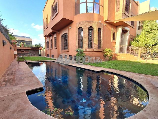 RAK-TA-1073 - Villa à vendre à Route d'Amizmiz