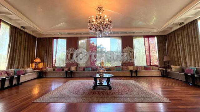 CMN-AN-1853 - فيلا للبيع في أنفا العليا - 2