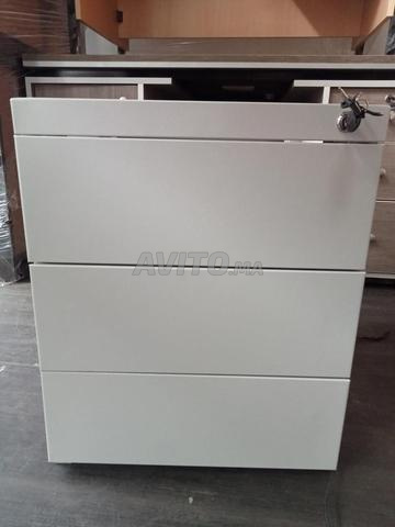 صندوق معدني