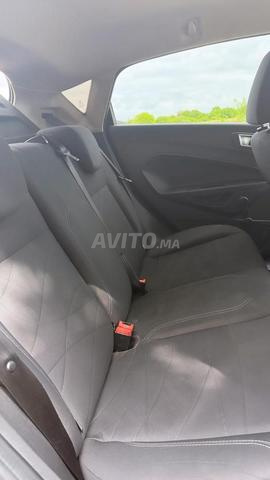 فورد فييستا تريند بلس طلاء أصلي 2015/12 - 2