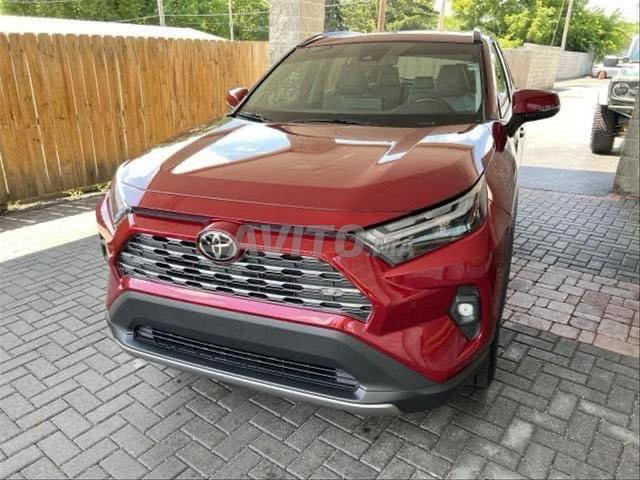 تويوتا راف فور ديزل أوتوماتيك 2022 في الرباط