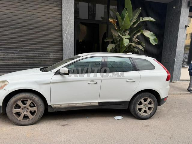 فولفو XC60 ديزل أوتوماتيك 2012 في الدار البيضاء - 2