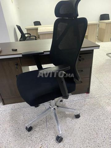 مقعد احترافي / كرسي رئيس / خزانة ملابس - 2