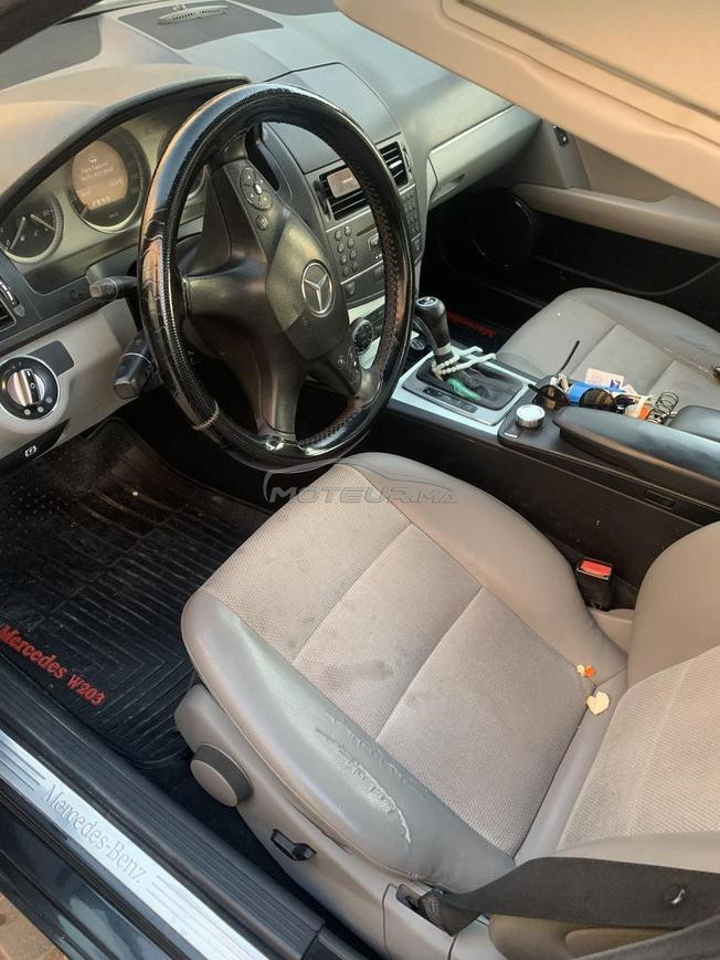 c 220 w 204