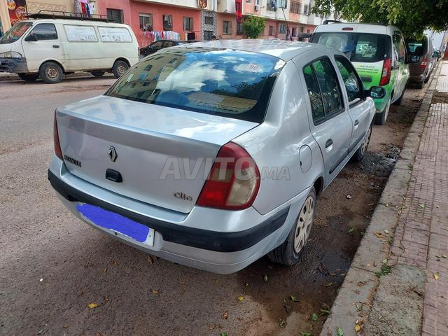 Renault Clio Diesel Manuelle 2006 à Casablanca