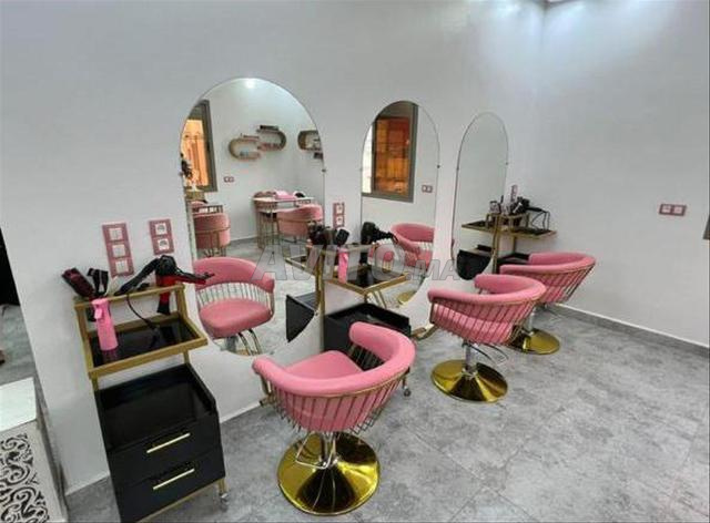 بيع معدات صالون تجميل بحالة جيدة - 2