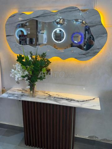كونسول إيطالي أنيق ✨ مرآة LED 💡 - 2