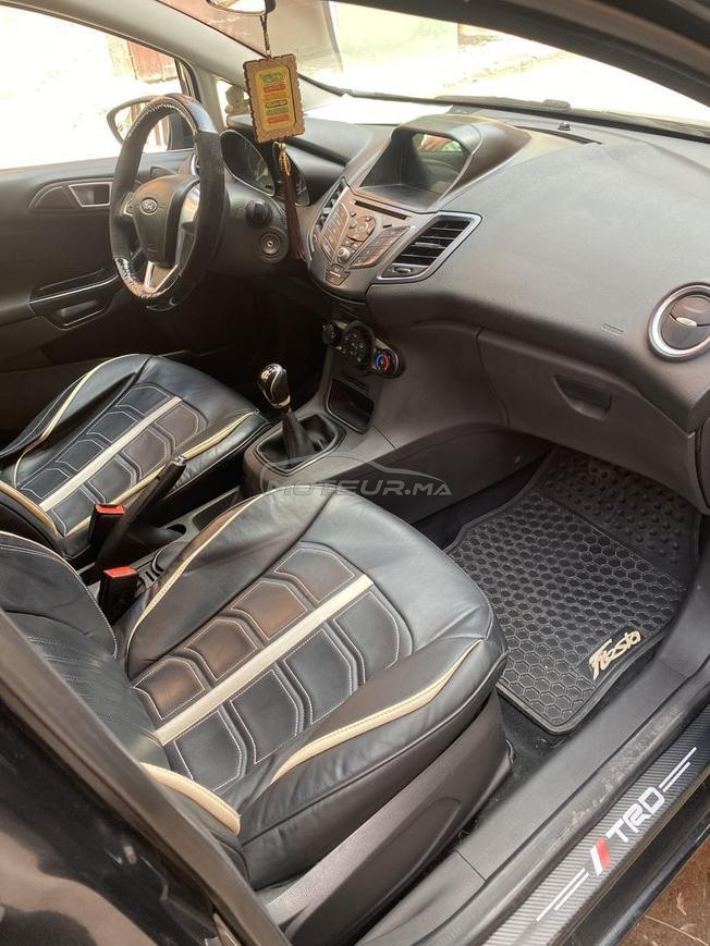 Voiture économique Ford Fiesta faible km