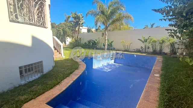 CMN-AC-2056 - Villa à vendre à Sidi Maarouf