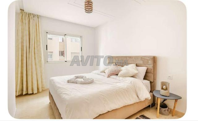 شقة جميلة ونظيفة ومجهزة تجهيزًا جيدًا في مناصنة - 2