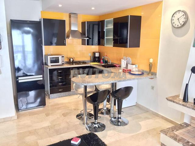 Joli studio meublé à louer - 2