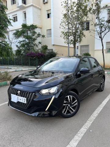 Peugeot 208 diesel manuelle 2023 à vendre