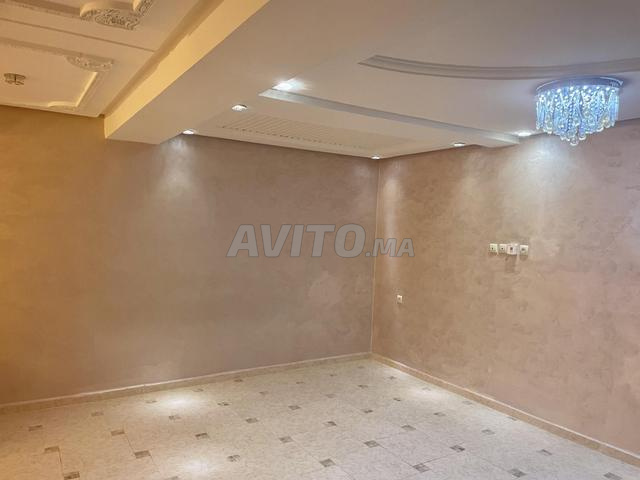 شقة للإيجار ميموزا - 2