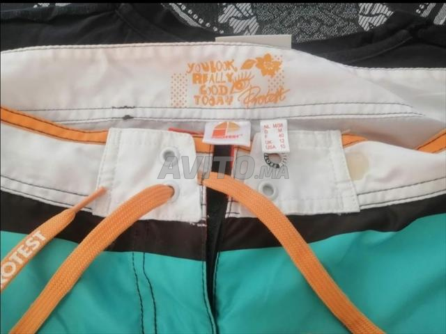 شورت أصلي صنع في 🇮🇹 مقاس M - 2