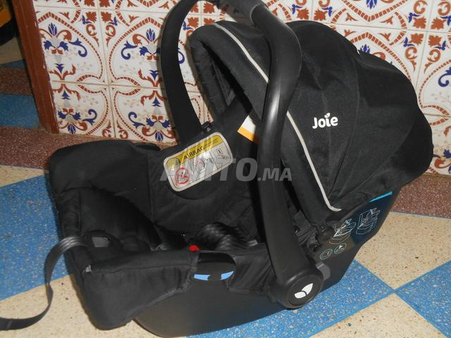 مقعد سيارة JOIE maxi cosi أصلي من فرنسا جديد