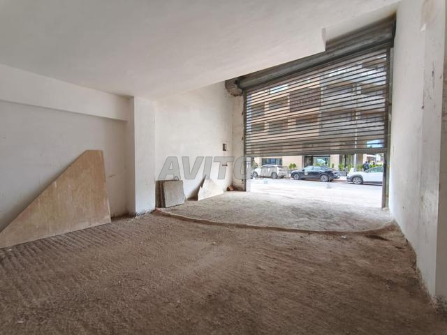 محل تجاري للإيجار في جليز - 2