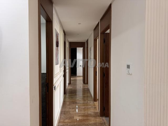 À vendre rez de jardin avec piscine privées - 2