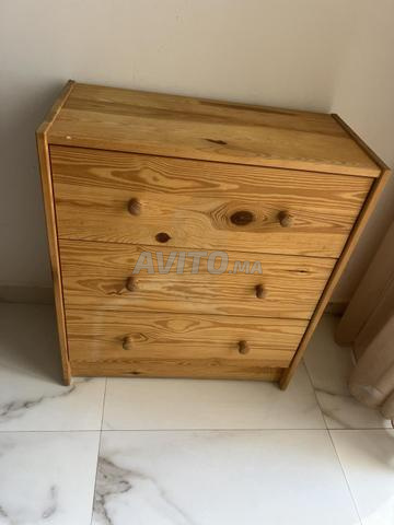 طاولة زينة بحالة جيدة للبيع - 2