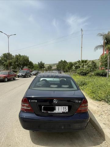 Mercedes-Benz 220 Diesel Manuelle 2004 à Taza - 2