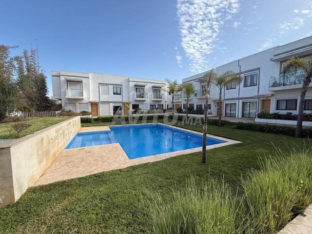 Magnifique Triplex avec jardin privatisable - 2