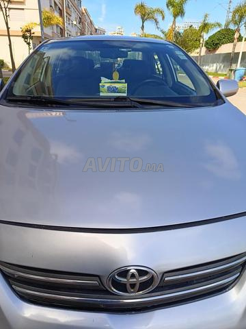 Toyota Corolla - 2