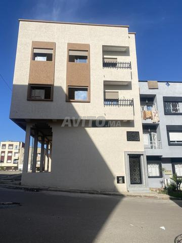 منزل تجاري R2 بثلاث واجهات - 2