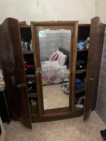 خزانة ومرآة، شيء جميل وعالي الجودة - 2