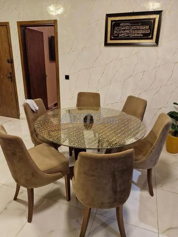 Table ronde de luxe avec 6 chaises - 2