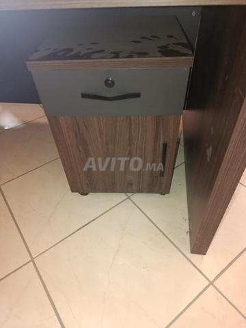 مكتب استيراد فاخر/طاولة اجتماعات/مقعد - 2