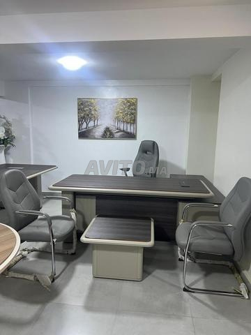 💎 احصل على مكتب واعمل بالأسلوب الذي يليق بك